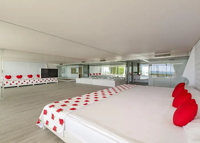 Adam & Eve - Adult Only 리조트