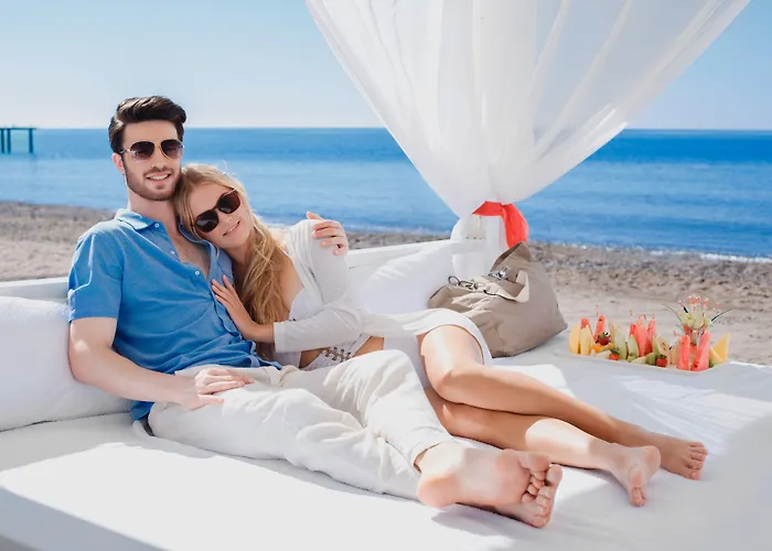 Adam & Eve - Adult Only 5*