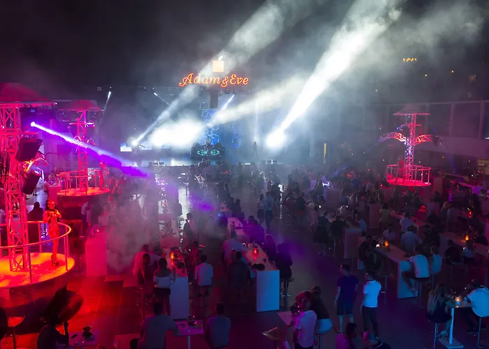 리조트 Adam & Eve - Adult Only