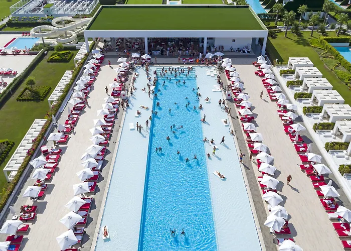 Adam & Eve - Adult Only 5*