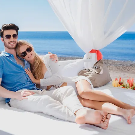 Adam & Eve - Adult Only 5*