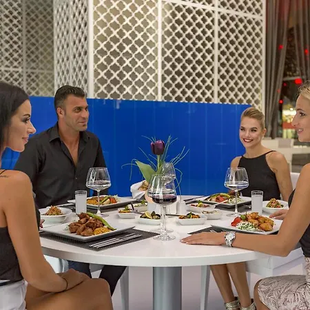 Adam & Eve - Adult Only 5*